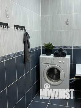 Студия квартира, посуточно, 33м2, 4/5 этаж