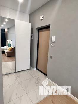 Студия квартира, посуточно, 32м2, 4/22 этаж