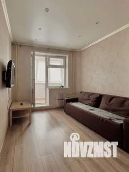 1-к квартира, посуточно, 41м2, 4/10 этаж