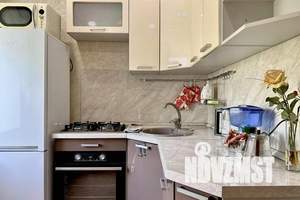 2-к квартира, посуточно, 48м2, 4/4 этаж