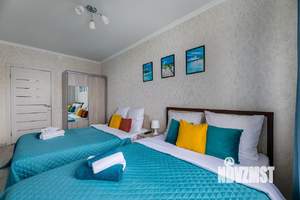 2-к квартира, посуточно, 61м2, 15/18 этаж