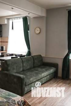 Студия квартира, посуточно, 39м2, 1/5 этаж