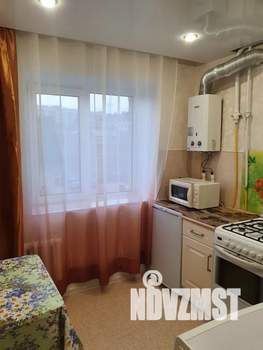1-к квартира, посуточно, 32м2, 3/5 этаж