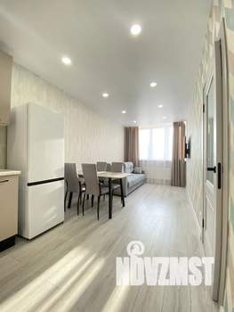 1-к квартира, посуточно, 35м2, 1/26 этаж
