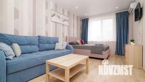 1-к квартира, посуточно, 42м2, 7/20 этаж