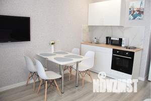 1-к квартира, посуточно, 33м2, 24/24 этаж