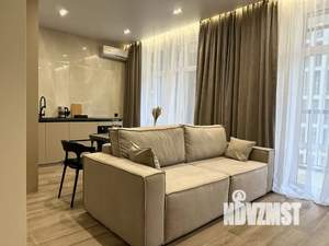 Студия квартира, посуточно, 41м2, 10/21 этаж