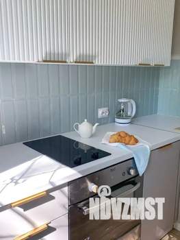 3-к квартира, посуточно, 45м2, 1/1 этаж