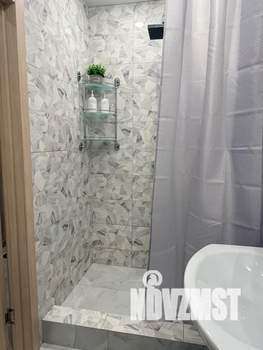 Студия квартира, посуточно, 32м2, 11/25 этаж