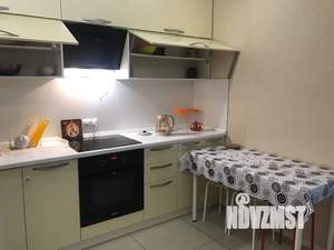 Студия квартира, посуточно, 36м2, 7/20 этаж