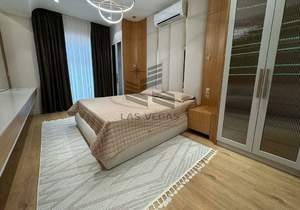 4-к квартира, на длительный срок, 150м2, 3/5 этаж