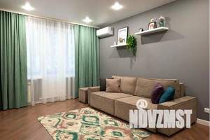 2-к квартира, посуточно, 42м2, 5/5 этаж