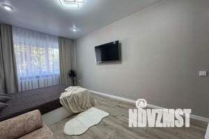 1-к квартира, посуточно, 38м2, 2/5 этаж