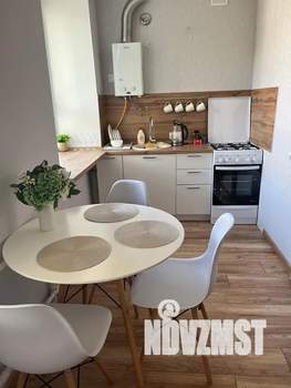 2-к квартира, посуточно, 45м2, 4/4 этаж