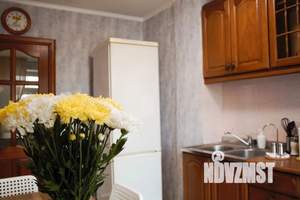 3-к квартира, посуточно, 65м2, 6/10 этаж