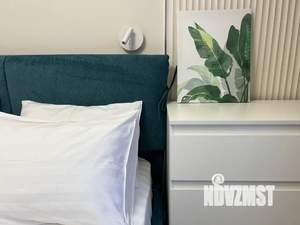 1-к квартира, посуточно, 40м2, 12/16 этаж