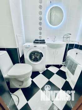 1-к квартира, посуточно, 35м2, 3/16 этаж