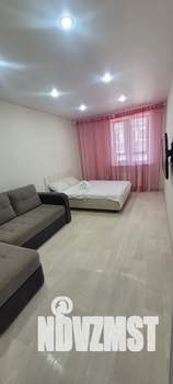 1-к квартира, посуточно, 40м2, 3/19 этаж