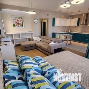 Студия квартира, посуточно, 47м2, 11/19 этаж