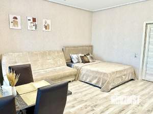 Студия квартира, посуточно, 46м2, 10/22 этаж