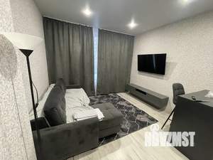 Студия квартира, посуточно, 28м2, 3/22 этаж