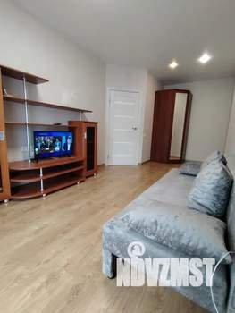 1-к квартира, посуточно, 35м2, 8/10 этаж