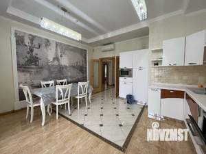 3-к квартира, на длительный срок, 150м2, 4/8 этаж