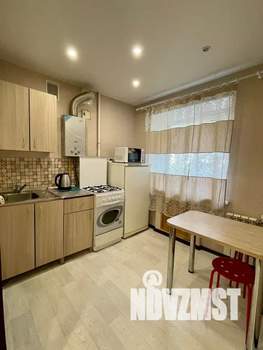 1-к квартира, посуточно, 30м2, 3/5 этаж