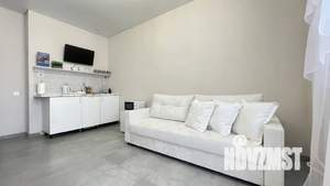 1-к квартира, посуточно, 40м2, 2/19 этаж