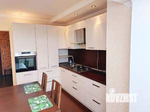 Студия квартира, на длительный срок, 40м2, 10/10 этаж