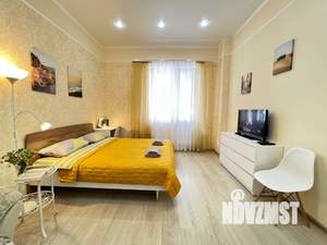 1-к квартира, посуточно, 45м2, 2/18 этаж