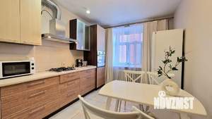 2-к квартира, посуточно, 72м2, 1/1 этаж