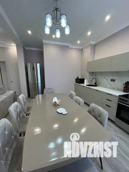 3-к квартира, посуточно, 140м2, 1/8 этаж