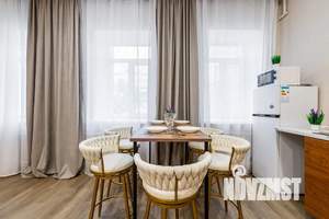 Студия квартира, посуточно, 45м2, 1/2 этаж