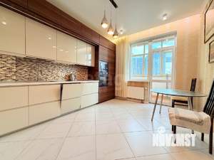 1-к квартира, на длительный срок, 56м2, 3/22 этаж