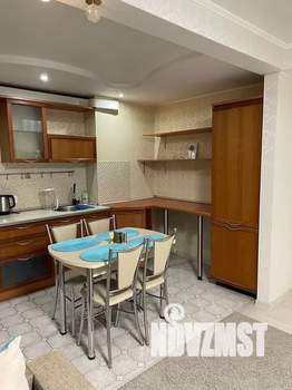 1-к квартира, на длительный срок, 55м2, 4/5 этаж