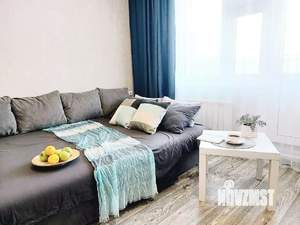 1-к квартира, посуточно, 37м2, 9/10 этаж