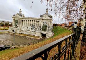 3-к квартира, на длительный срок, 136м2, 1/5 этаж