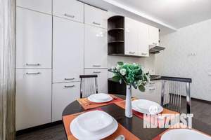 1-к квартира, посуточно, 47м2, 1/1 этаж