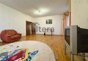 4-к квартира, на длительный срок, 140м2, 4/5 этаж