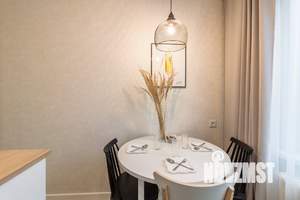 2-к квартира, посуточно, 55м2, 1/1 этаж