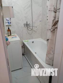 2-к квартира, посуточно, 45м2, 5/5 этаж