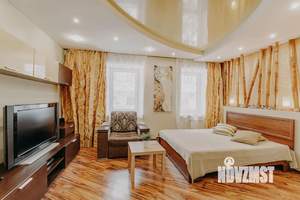 1-к квартира, посуточно, 42м2, 1/1 этаж