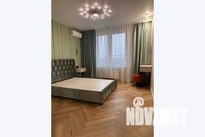 1-к квартира, посуточно, 42м2, 2/10 этаж