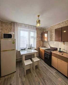 1-к квартира, на длительный срок, 38м2, 10/10 этаж