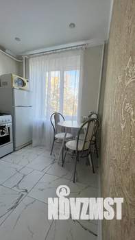 1-к квартира, посуточно, 33м2, 3/5 этаж