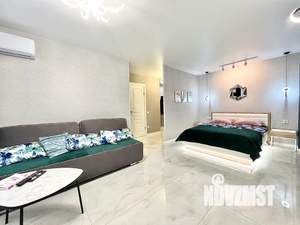 1-к квартира, посуточно, 36м2, 9/9 этаж