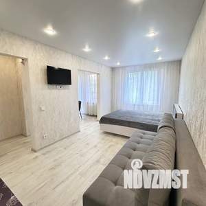 1-к квартира, посуточно, 32м2, 5/16 этаж