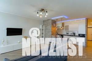 2-к квартира, посуточно, 87м2, 13/25 этаж