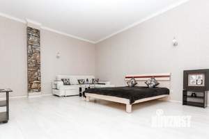 1-к квартира, посуточно, 49м2, 1/1 этаж